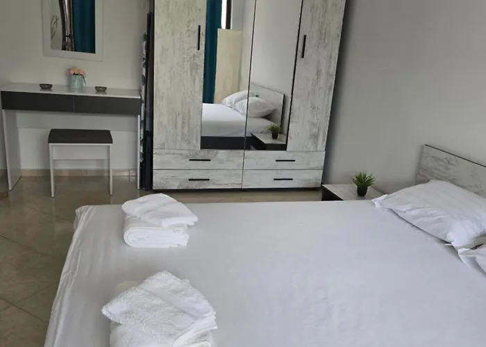 Апартхотел Elia Relax & Lux